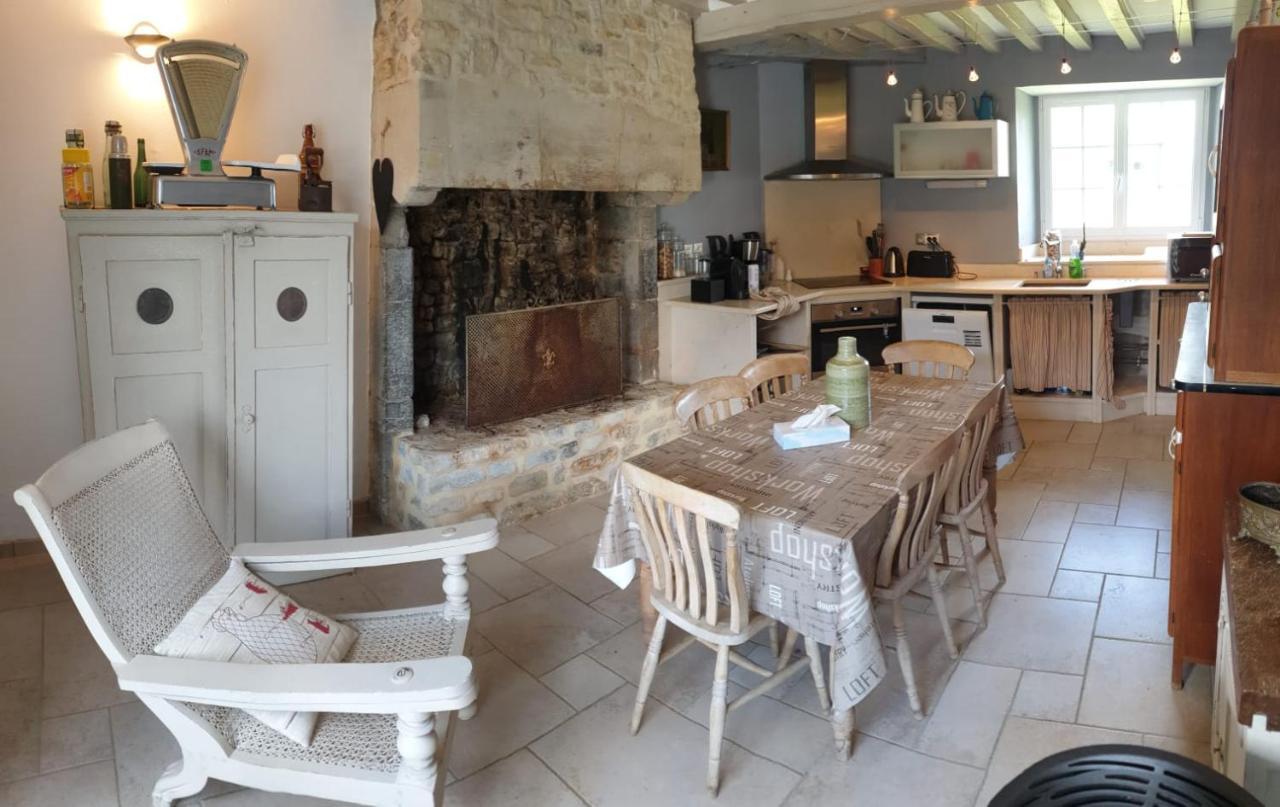 Charming Cottage Du Marais Dday Omaha Beach Canchy  Exterior foto